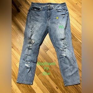 Judy blue jeans barely worn. Like new $18 each pair